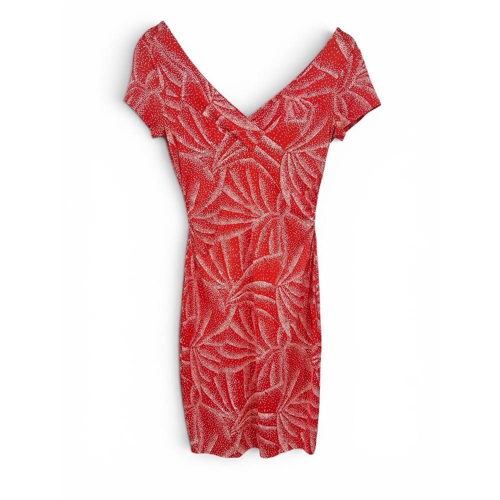 Diane von Furstenberg Vintage Red White Silk Leaf Print Ruched V-Neck Dress 4